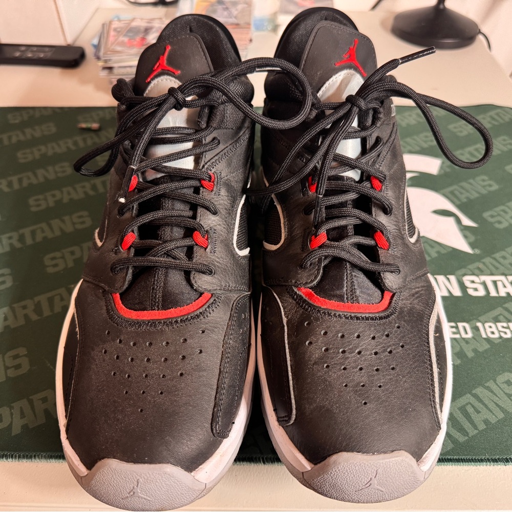 Jordan Point Lane Men’s shoe size 12.5